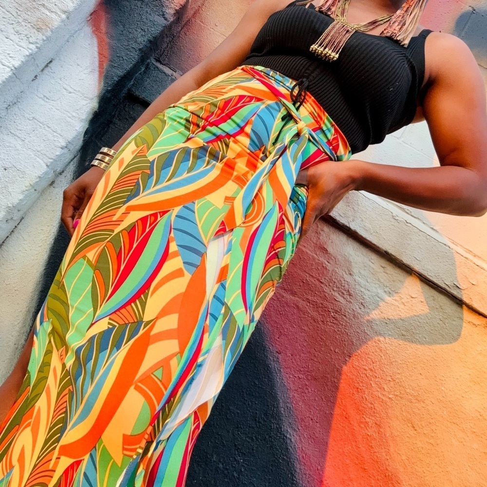Colorful print maxi skirt with split